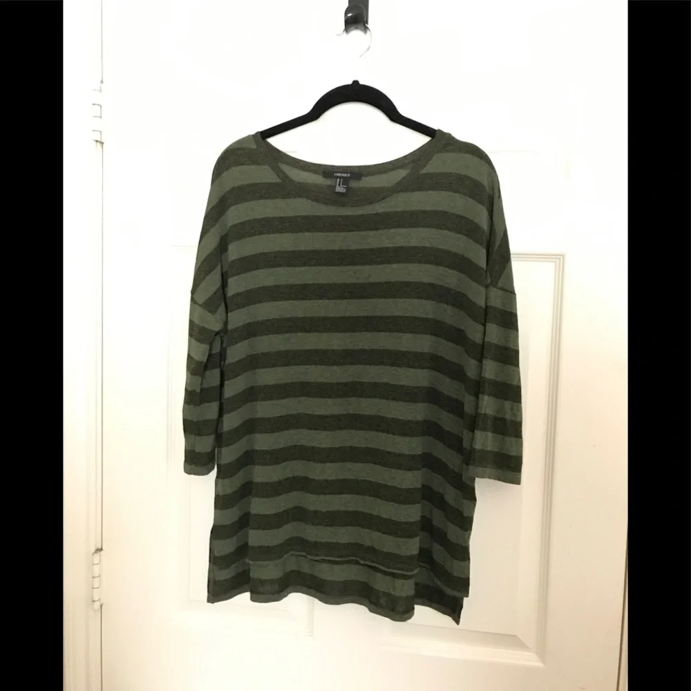 Forever 21 striped shirt - Picture 1 of 3